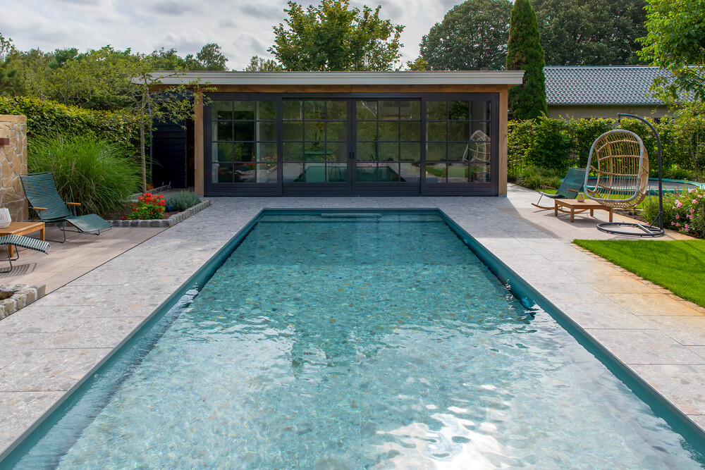 Motion pool